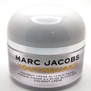 Marc Jacobs Youthquake Coconut Crème Glycolic Facial